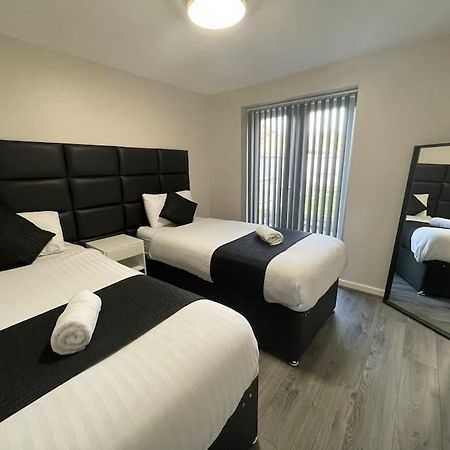 ليفربول Hosted By Ryan - 2 Bedroom Apartment المظهر الخارجي الصورة